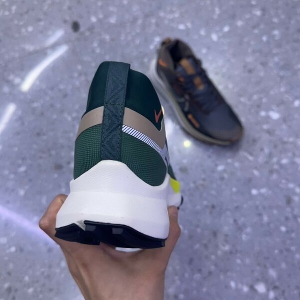 Термо кроссовки размер 40-44