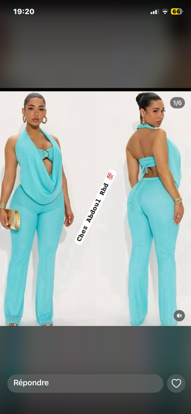 Combinaison Bleu Élégante