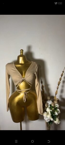 Top femme noué élégant