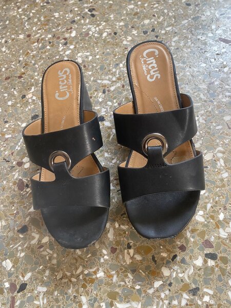 Black heeled sandals