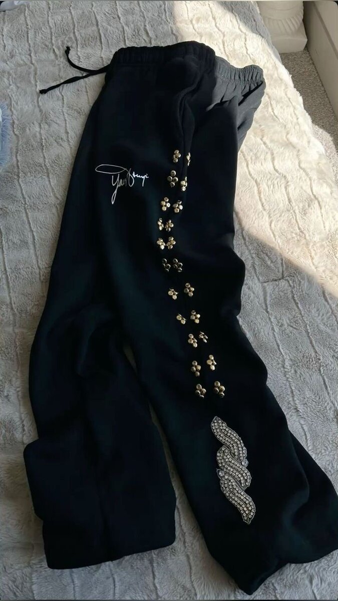 Pantalon décontracté brodé