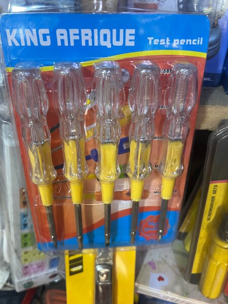 Crayon test King Afrique