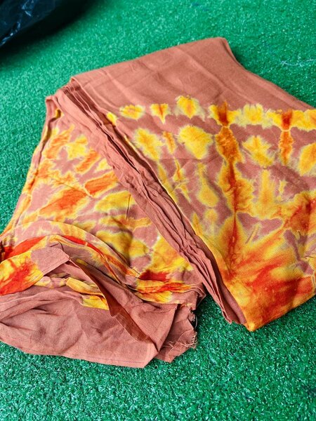 Écharpe colorée en Tie-Dye