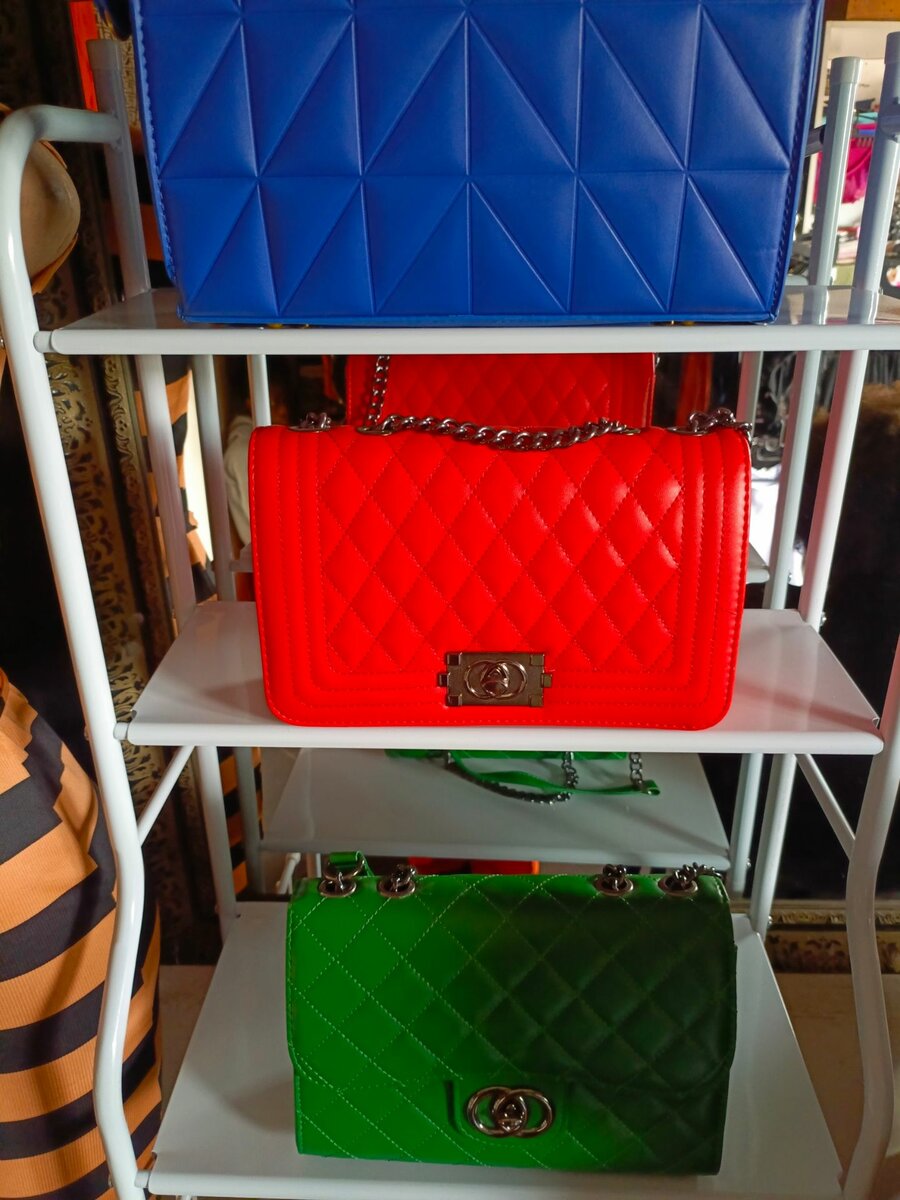 Small handbags