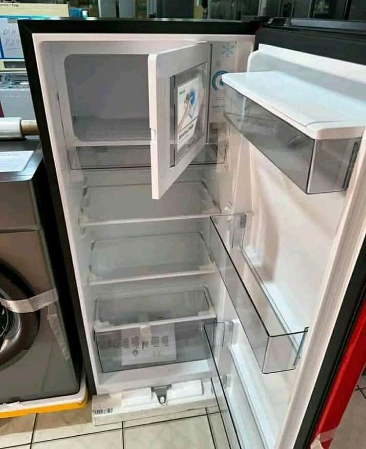 SINGLE DOOR REFRIGERATOR WITH DISPENSER