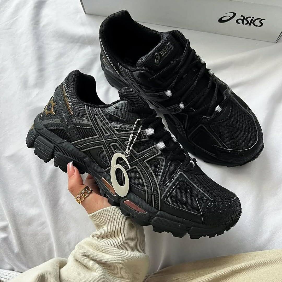 Chaussure Asics noir