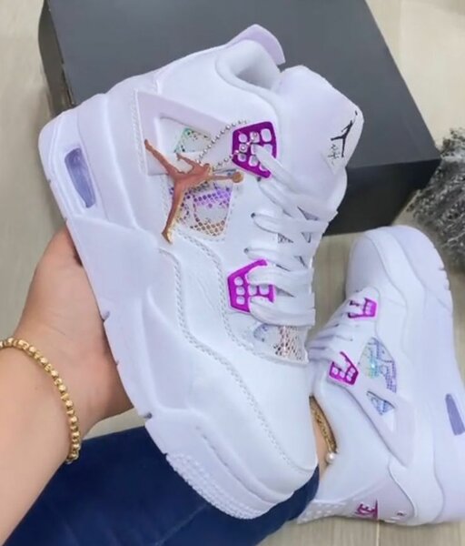 Baskets blanches élégantes