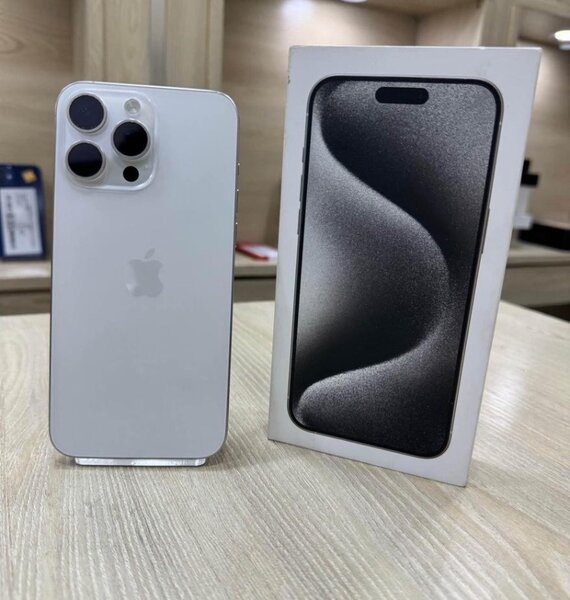 iPhone 15pro max 256Giga