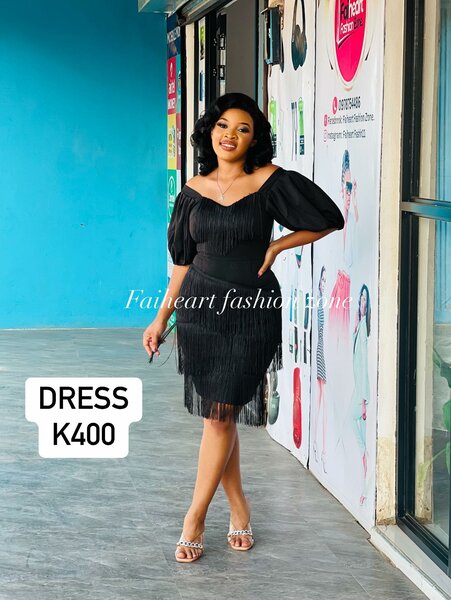 Women's Form-fitting Dress with Tassels, Off-the-Shoulder Black