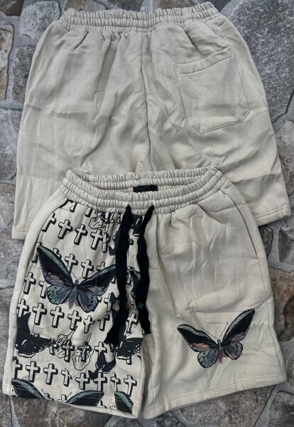 Shorts avec motifs papillon