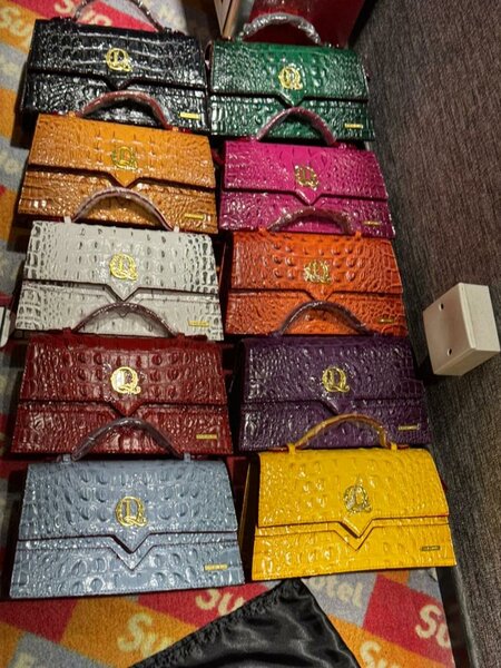 Sac à main en cuir pour femme