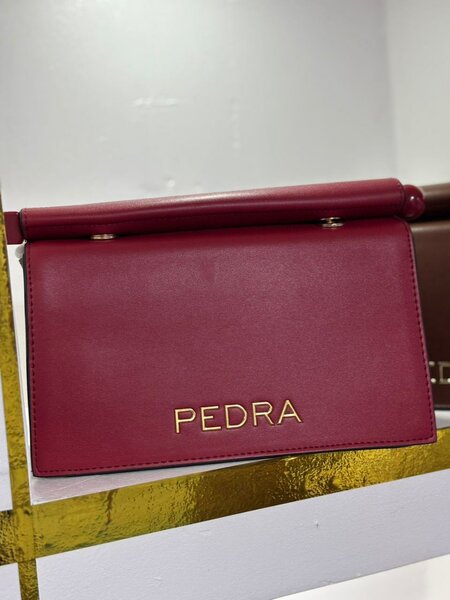 Sac à main élégant en cuir