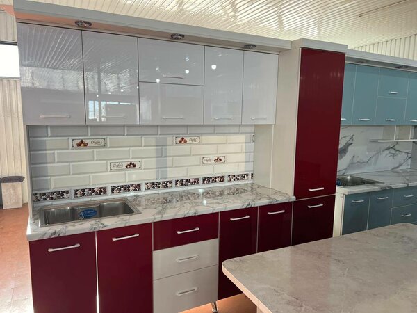 Кухонный горнитур