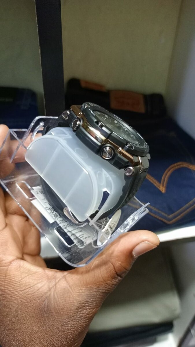 WATCH water resistant