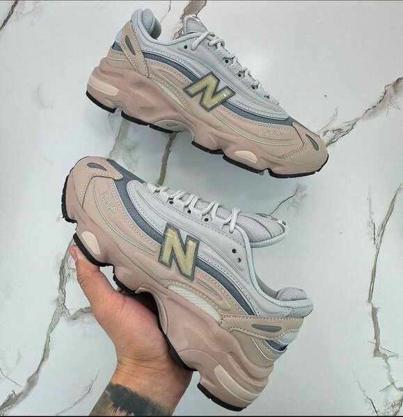 New Balance 1000 ( original dans carton)