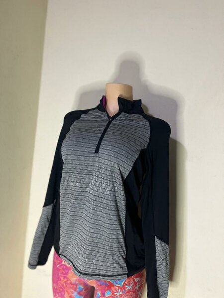 Veste de sport à manches longues