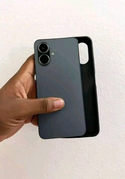 Tecno pop 10 Go Noir