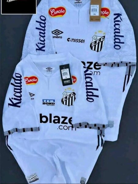 Maillot de football blanc