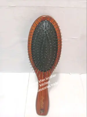 WOODEN HAIR BURSH 1pcs important