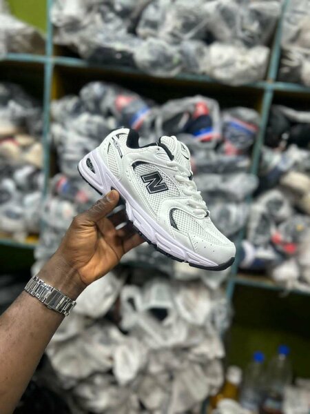 Baskets New Balance 530