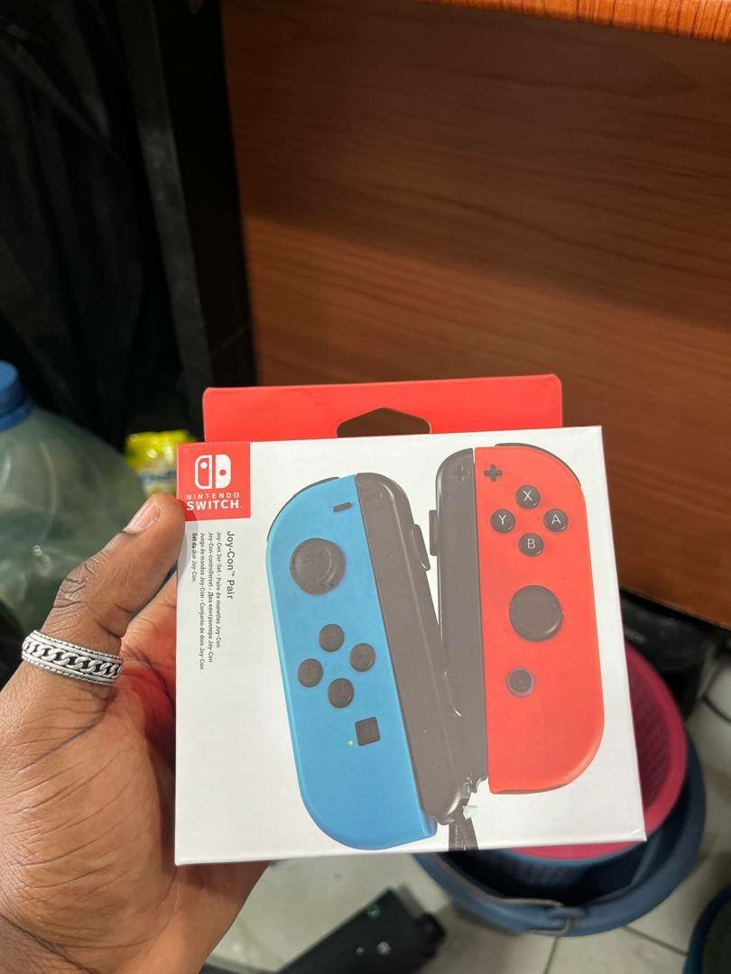 Manettes Joy-Con pour Nintendo Switch