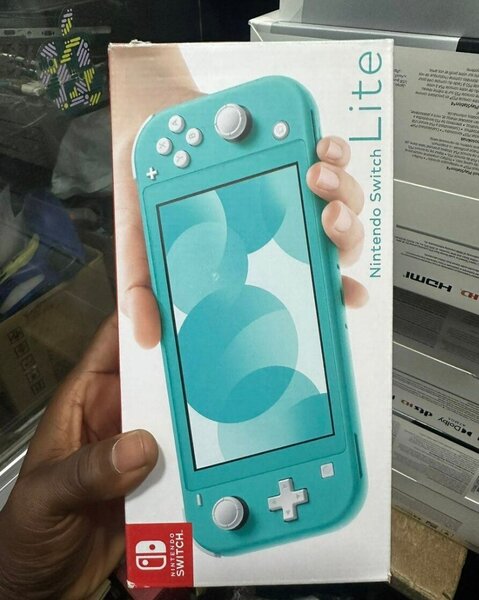 Nintendo Switch Lite - Console de jeu portable