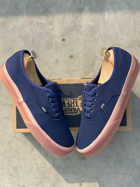 Chaussures Vans bleu marine