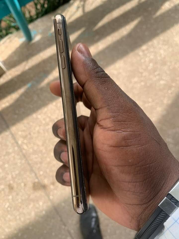 IPhone Xmas 512GB, 4GB