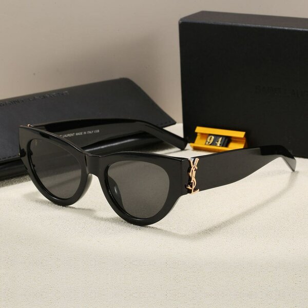 Lunettes de soleil élégantes