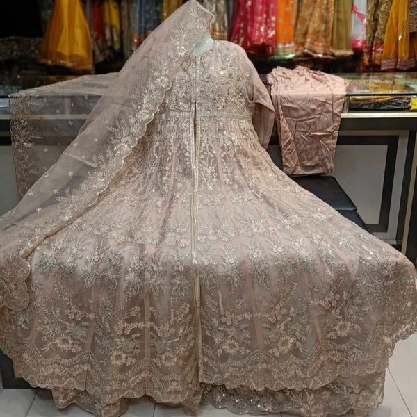 Ready to wear Mani collection