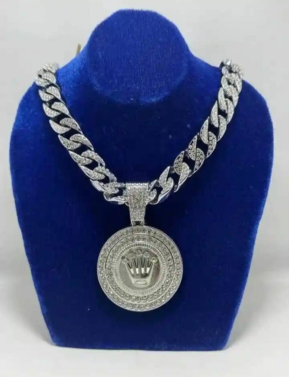 Collier en argent massif avec pendentif