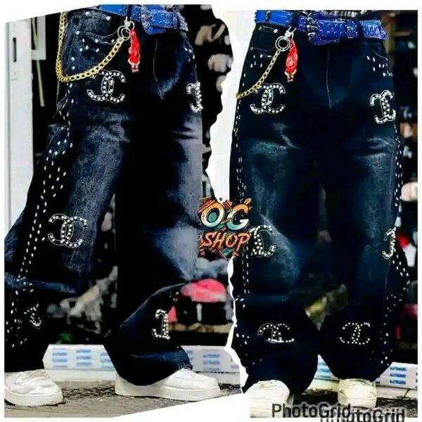 Jeans homme décorés de strass