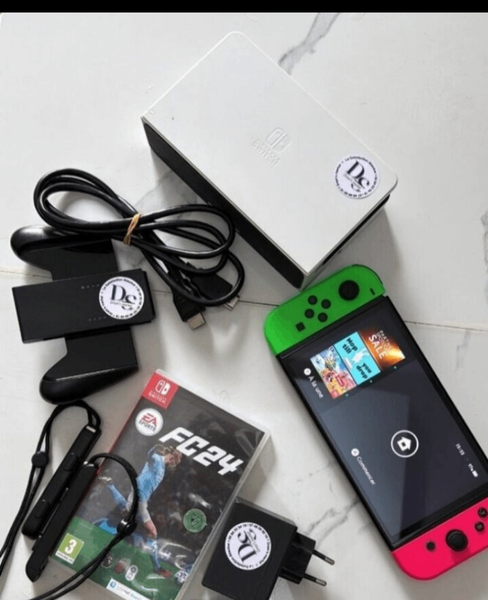 Nintendo Switch OLED - Console de jeu vidéo