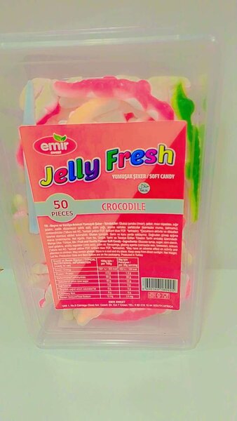 Sour jelly gummies