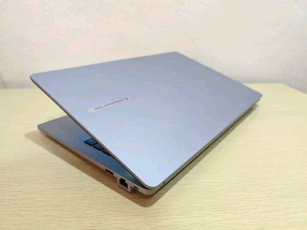Asus Vivobook Ultra K3502ZA