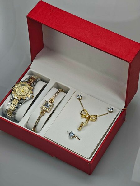 Parure élégante or et diamant