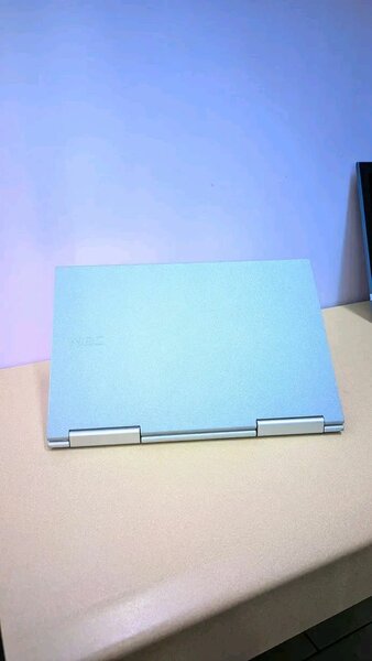 Ordinateur portable polyvalent