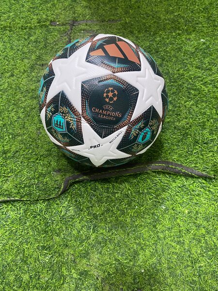 Ballon de football Ligue des Champions