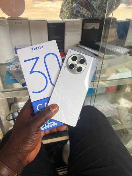 Tecno CAMON 30 256/16