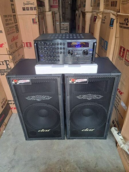 Système audio professionnel Dar avec amplificateur et 2 enceintes