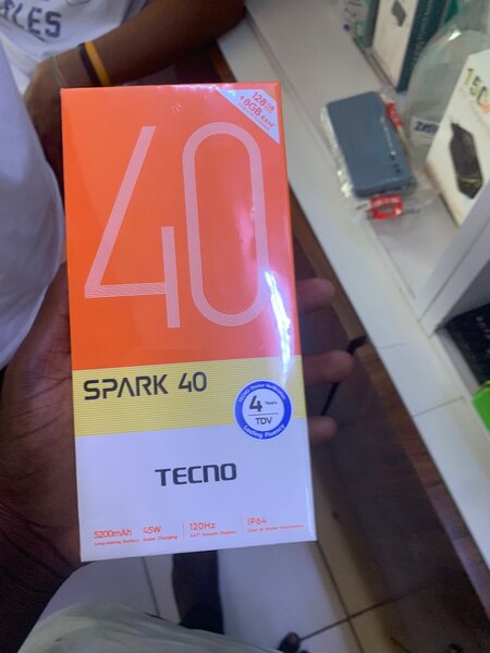 Tecno Spark 40 Smartphone
