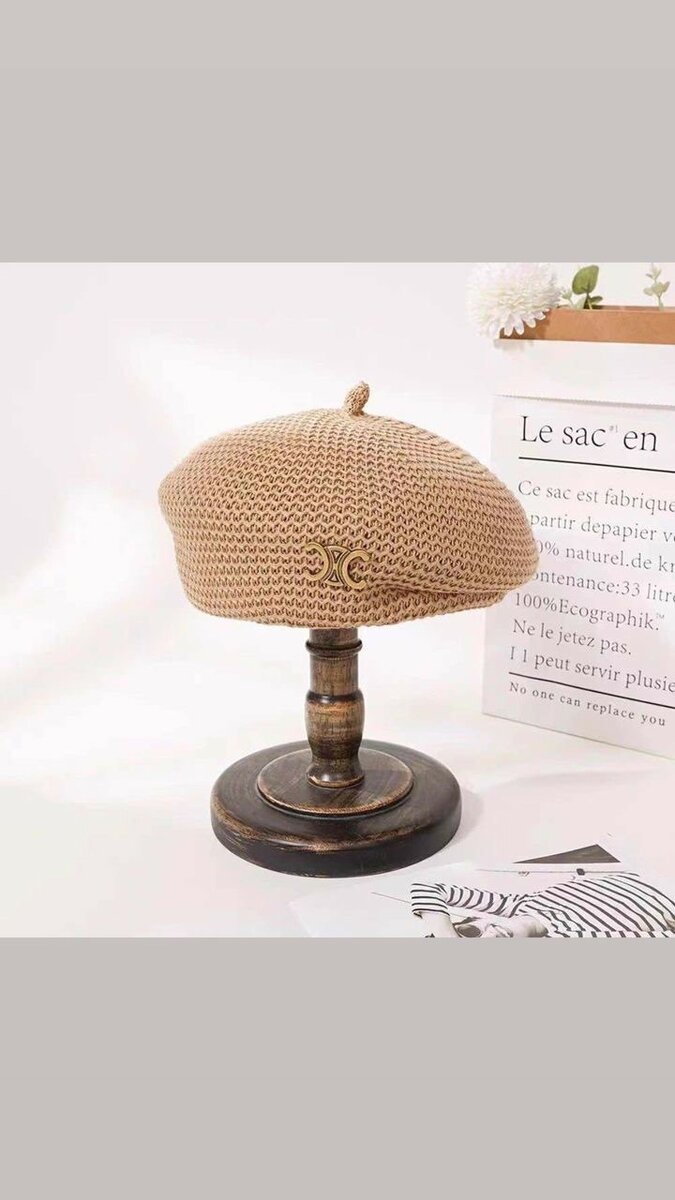 Béret en tricot élégant