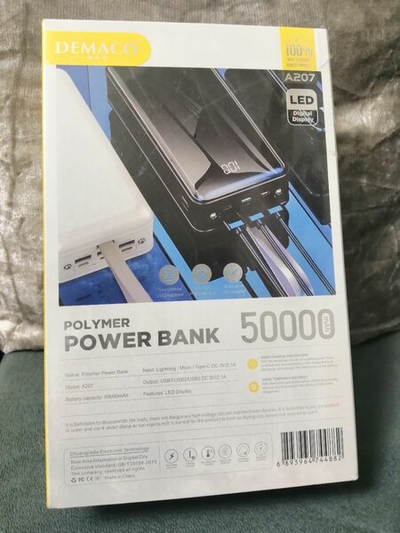 Chargeur Power Bank 50000mAh