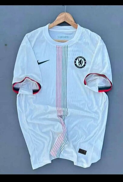 Maillot de football blanc