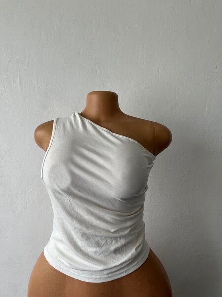 White crop top