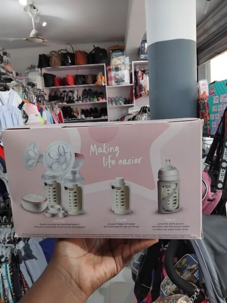 Tommee Tippee Breast Milk Starter Set, Compatible with Leadi