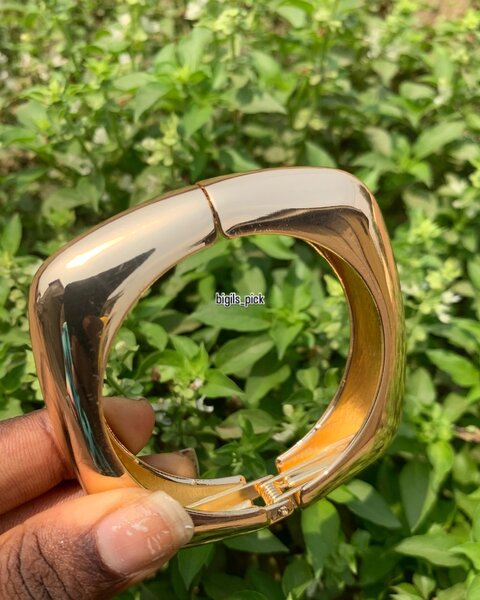 Lux bangles