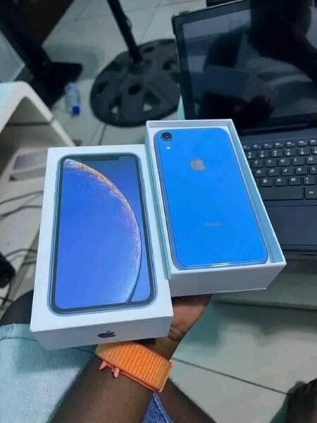 iPhone XR Bleu 128GB Neuf