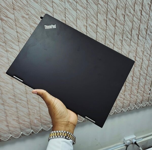 Lenovo Yoga X390 intel core
