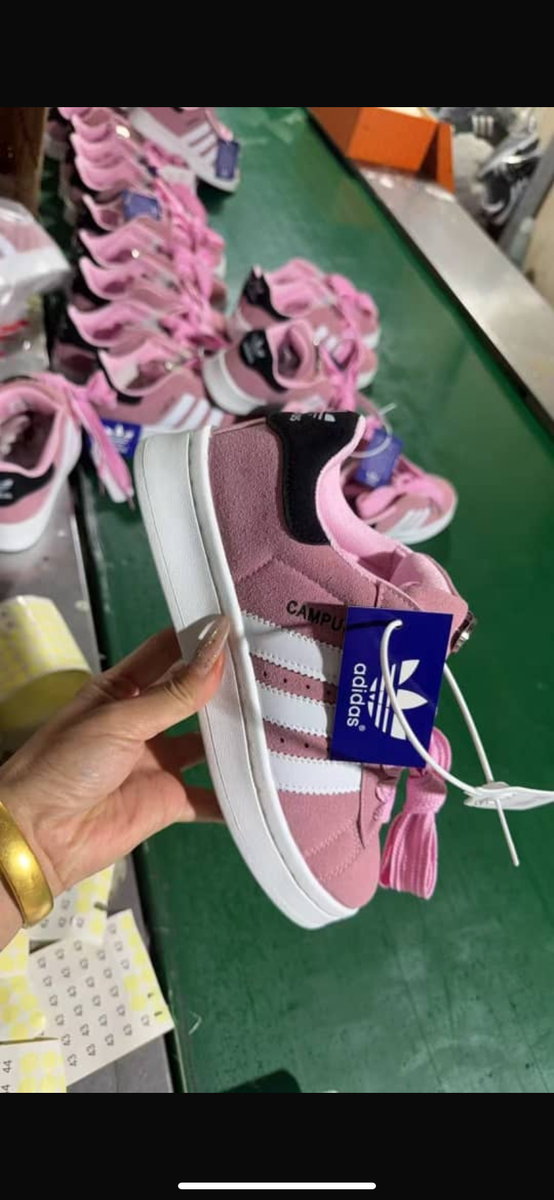 Baskets Adidas Campus roses